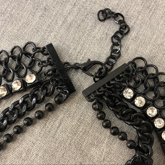 BLACK SILVER MULTI-CHAIN STATEMENT NECKLACE - Picture 4 of 4